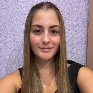 Laura Abad