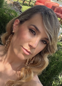 Paula Miravalles