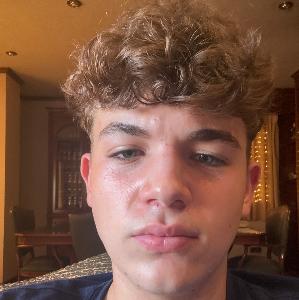 Enrique Real